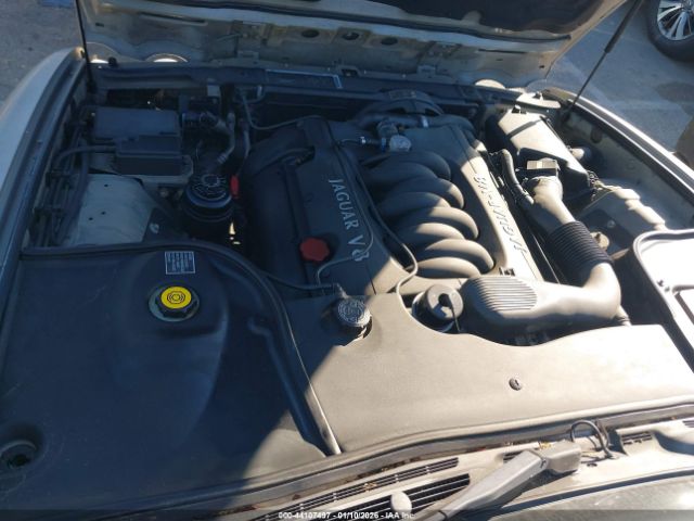 1998 JAGUAR XJ8 SAJKX6240WC813287 Photo 9