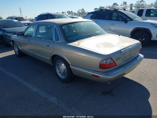 1998 JAGUAR XJ8 SAJKX6240WC813287 Photo 2