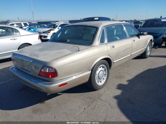 1998 JAGUAR XJ8 SAJKX6240WC813287 Photo 3