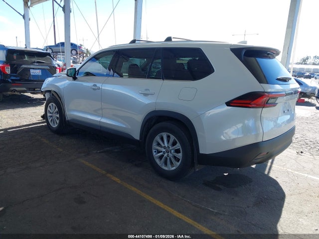 Toyota Grand Highlander Xle 2026 5TDAAAA50TS039562 Image 3
