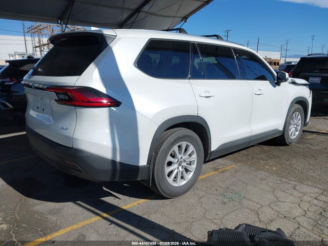 Toyota Grand Highlander Xle 2026 5TDAAAA50TS039562 Image 4