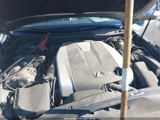 Lexus IS 350 2014 JTHCE1D26E5000321 Image 10