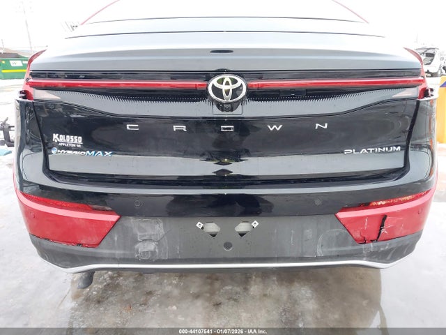 Toyota Crown Platinum 2025 JTDAFAAF3S3012172 Image 19