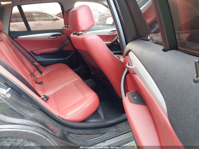 44107544 :رقم المزاد ، WBAVM1C52FV497777 vin ، 2015 Bmw X1 Sdrive28i مزاد بيع