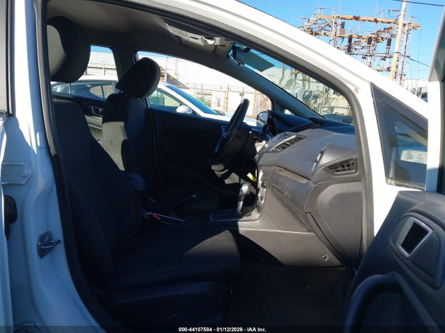 3FADP4BJ4FM190634 Ford FIESTA SE