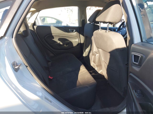 3FADP4BJ4FM190634 Ford FIESTA SE