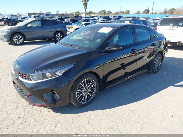 3KPF54AD3NE488430 KIA Forte Gt-line