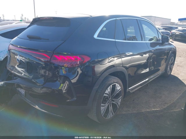 2023 MERCEDES-BENZ EQE 350+ SUV 4JGGM2BB3PA017436 Photo 3
