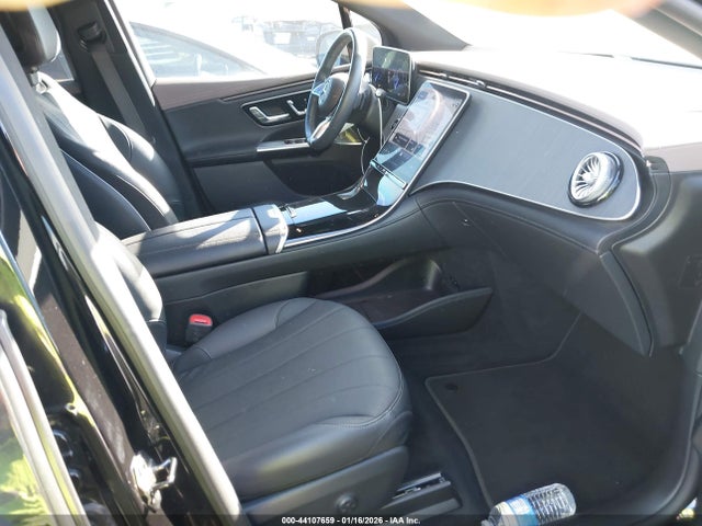 2023 MERCEDES-BENZ EQE 350+ SUV 4JGGM2BB3PA017436 Photo 4