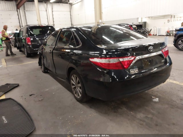 Toyota CAMRY XLE 2016 4T4BF1FK7GR577876 Image 3