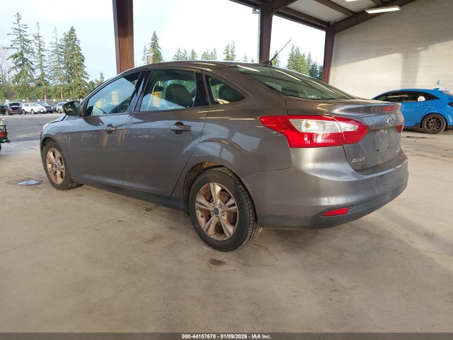 1FADP3F21EL389878 Ford FOCUS SE