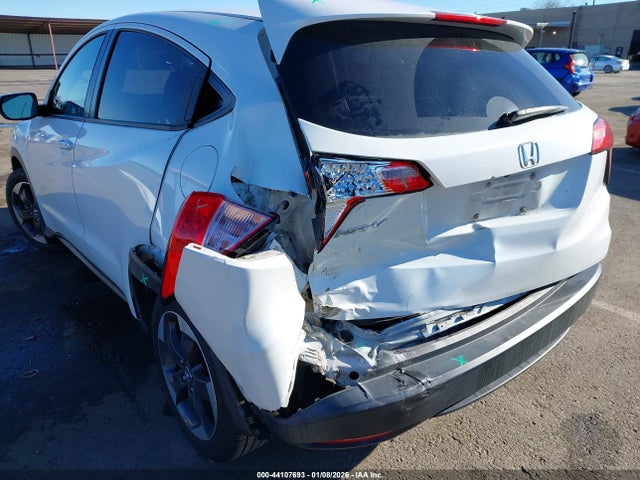 2018 HONDA HR-V 3CZRU5H57JM702172 Photo 5