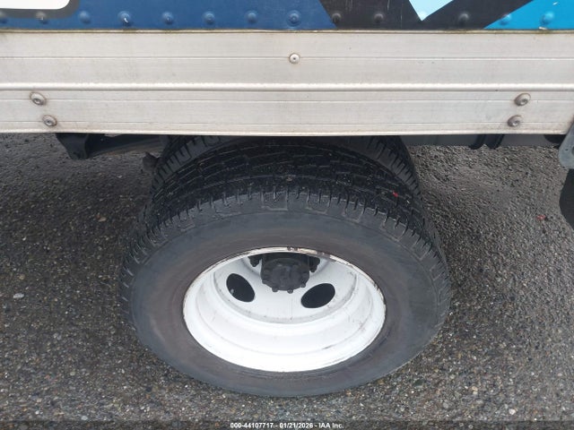 Ford E-450 Cutaway 2018 1FDXE4FS0JDC38338 Image 13