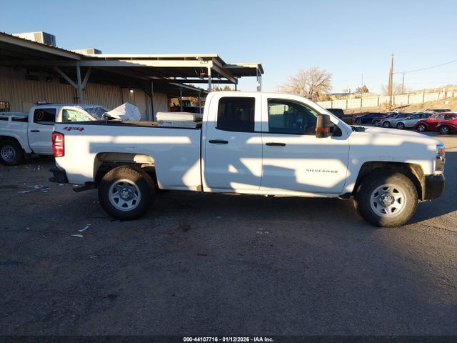 1GCVKNEC7JZ302401 Chevrolet Silverado 1500 Wt