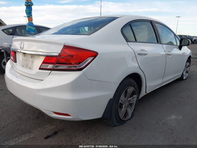 2015 Honda Civic Lx მანქანა იყიდება აუქციონზე, vin: 19XFB2F5XFE203481, აუქციონის ნომერი: 44107726