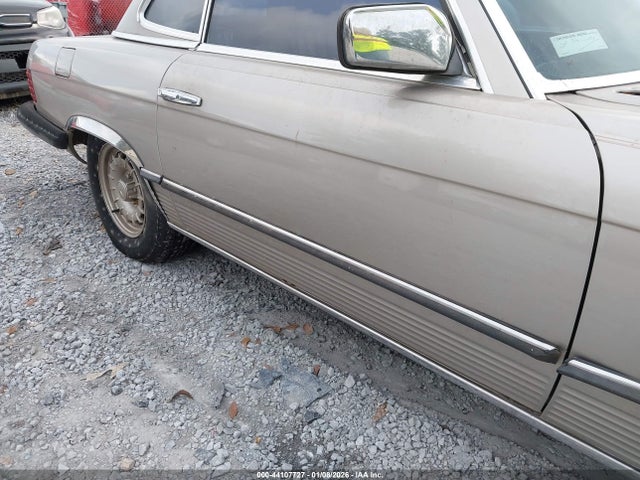 1985 MERCEDES-BENZ 380 WDBBA45C9FA035136 Photo 5