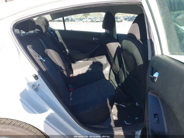 3KPFL4A74JE220061 KIA FORTE S