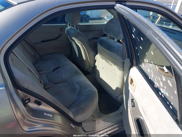 2002 MITSUBISHI GALANT 4A3AA46G42E158938 Photo 7