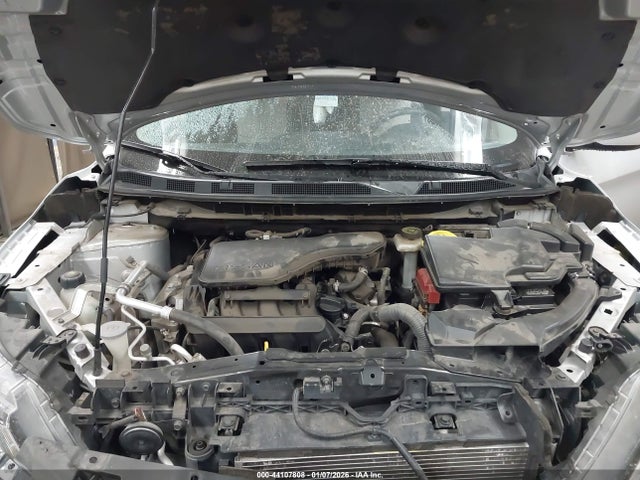 JN1BJ1CP5JW106594 Nissan Rogue Sport S