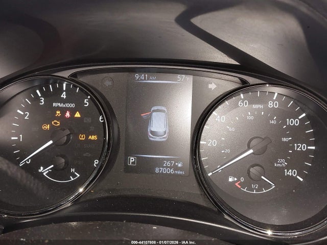 JN1BJ1CP5JW106594 Nissan Rogue Sport S