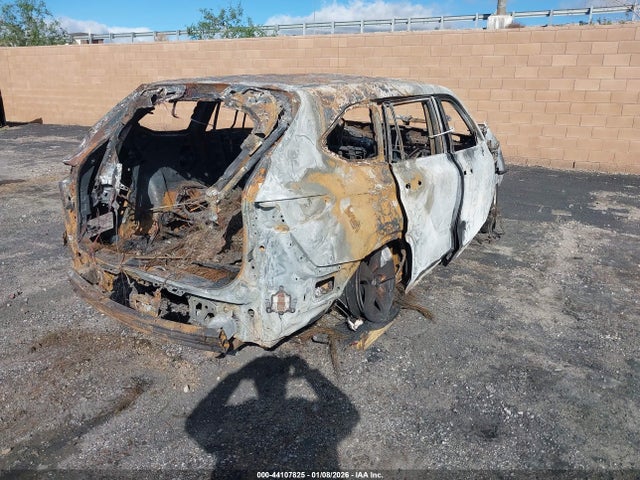5TDKDRBH5PS006095 Toyota Highlander Le