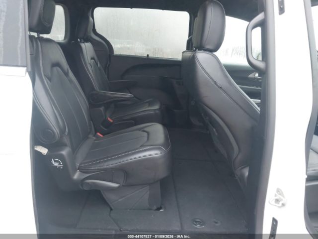 2025 CHRYSLER PACIFICA 2C4RC1BG6SR551539 Photo 7