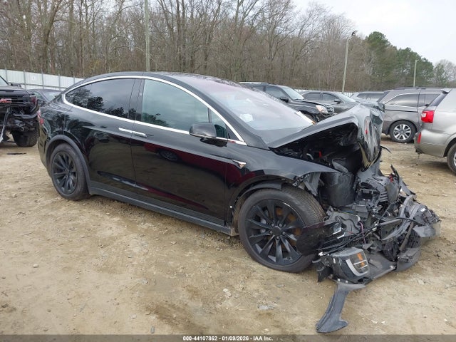 2019 TESLA MODEL X 5YJXCAE28KF195047