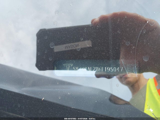 Продажа на аукционе авто 2019 Tesla Model X 100d/75d/long Range, vin: 5YJXCAE28KF195047, номер лота: 44107862
