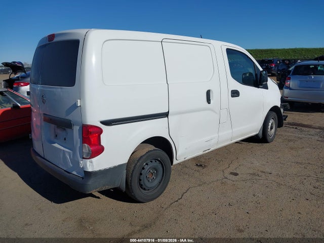 3N6CM0KN4GK690457 Nissan Nv200 S