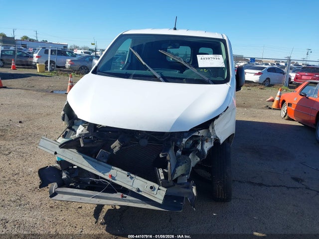 3N6CM0KN4GK690457 Nissan Nv200 S