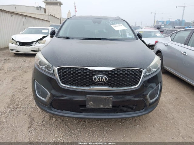 5XYPG4A38HG247122 KIA Sorento 2.4l Lx