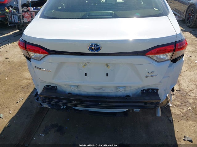 Toyota Corolla Hybrid Le 2025 JTDBCMFE6S3089309 Image 18