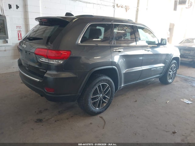 2017 JEEP GRAND CHEROKEE 1C4RJFBG8HC888542 Photo 3