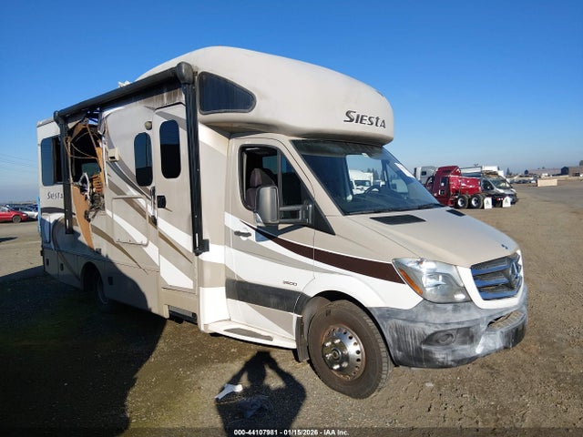 Thor Motor Coach Siesta 2016 WDAPF4CC9F9609332 Image 1