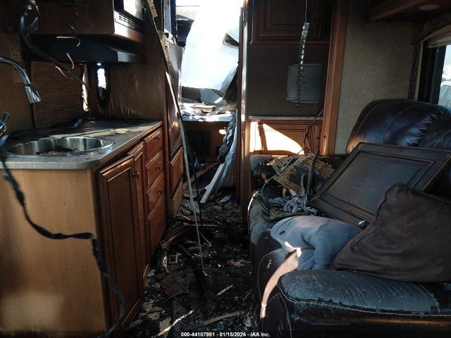 Thor Motor Coach Siesta 2016 WDAPF4CC9F9609332 Image 8