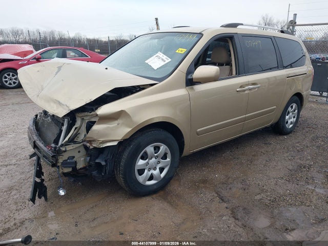 2010 KIA SEDONA KNDMG4C32A6348696 Photo 1
