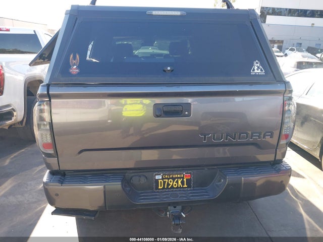 5TFHY5F10MX957637 Toyota Tundra Limited