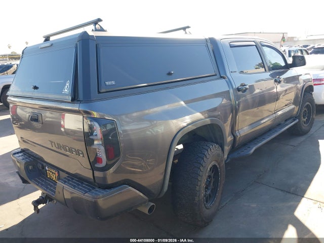 5TFHY5F10MX957637 Toyota Tundra Limited