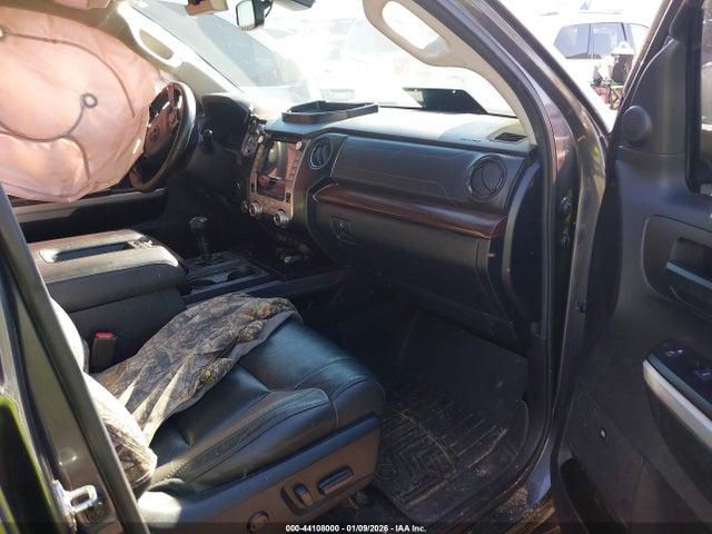 5TFHY5F10MX957637 Toyota Tundra Limited