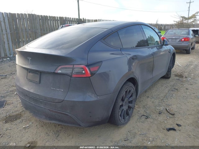 2020 TESLA MODEL Y 5YJYGDEE8LF048877 Photo 3