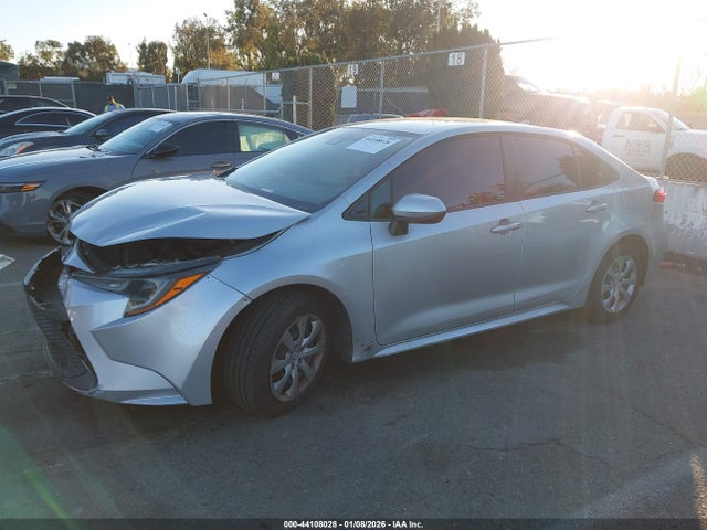 5YFEPRAE3LP061112 Toyota COROLLA LE