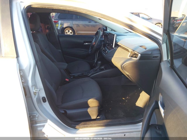 5YFEPRAE3LP061112 Toyota COROLLA LE