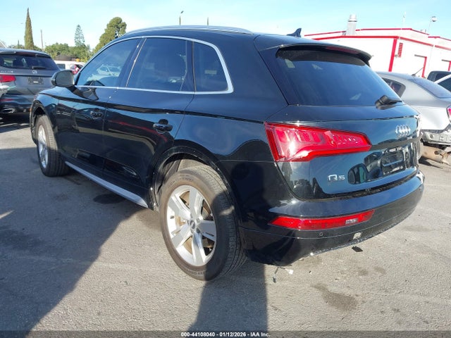 2018 AUDI Q5 WA1BNAFY7J2240031 Photo 2