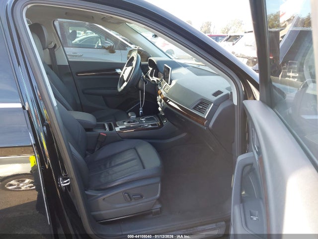 2018 AUDI Q5 WA1BNAFY7J2240031 Photo 4