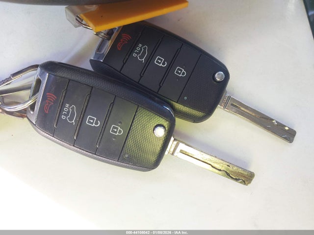 KNDJP3A58H7504469 KIA SOUL +