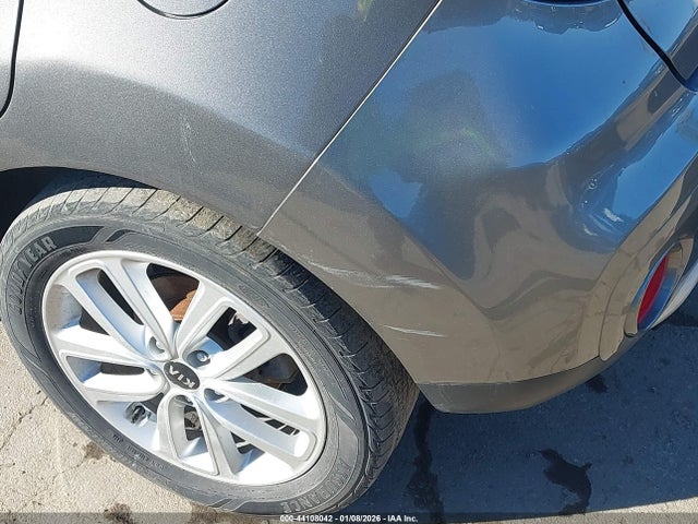 KNDJP3A58H7504469 KIA SOUL +
