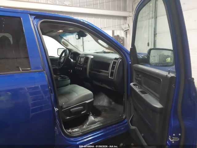 1C6RR7KG6GS396098 RAM 1500 Tradesman