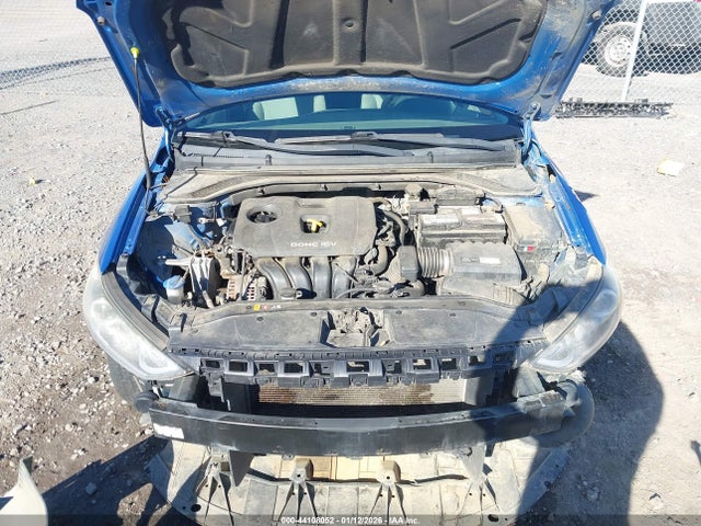 44108052 :رقم المزاد ، 5NPD84LF7JH230446 vin ، 2018 Hyundai Elantra Sel مزاد بيع