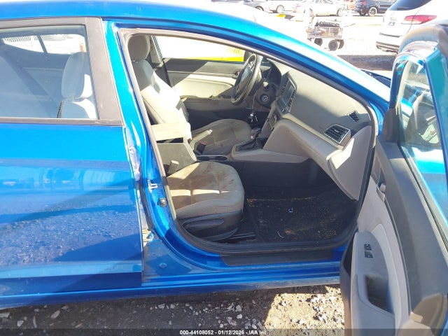 44108052 :رقم المزاد ، 5NPD84LF7JH230446 vin ، 2018 Hyundai Elantra Sel مزاد بيع