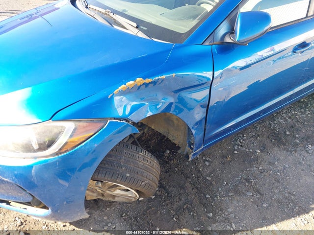 44108052 :رقم المزاد ، 5NPD84LF7JH230446 vin ، 2018 Hyundai Elantra Sel مزاد بيع